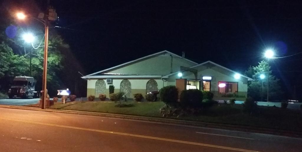 Loyalty Inn Rockingham Luaran gambar